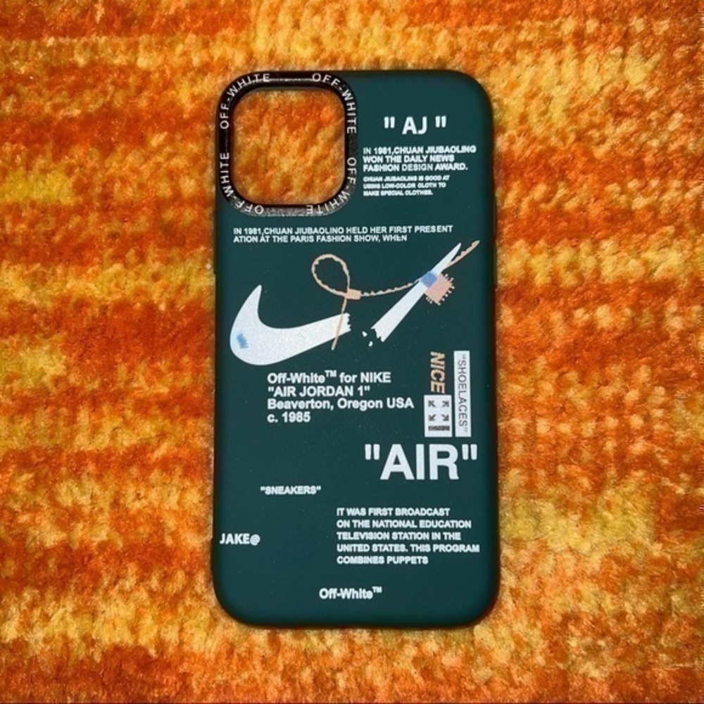 Off-White Nike iPhone 11 Pro case 🌸